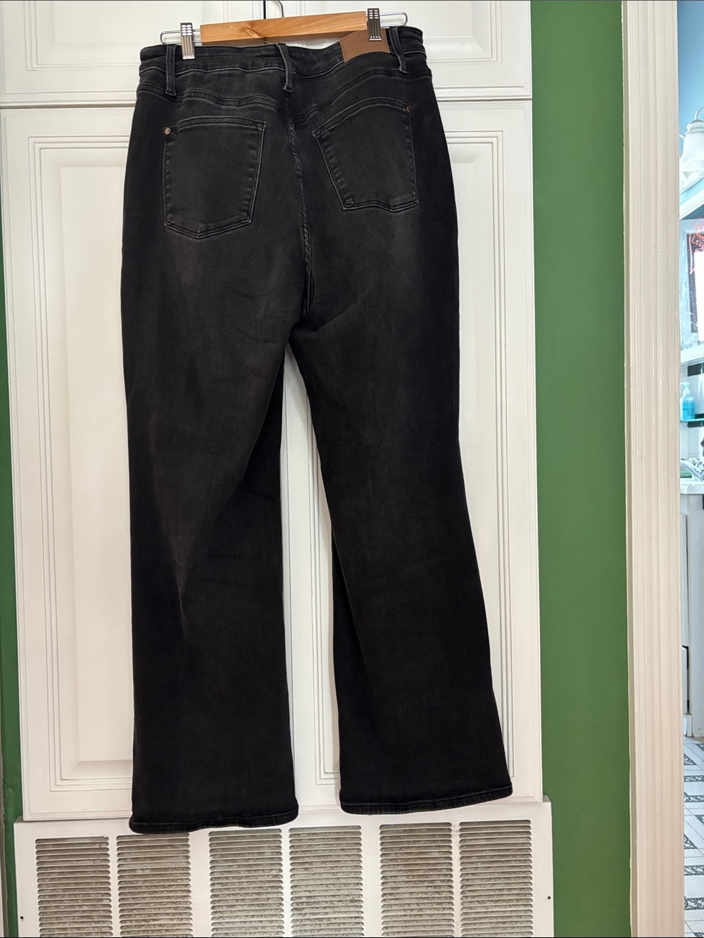 Women's Black wide leg Judy Blue Jeans